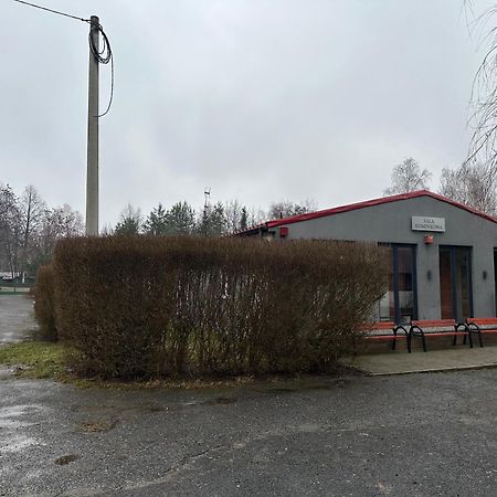 Apartament Nr 5 Lub 6 Przy Sali Kominkowej Przeczyce Exterior photo